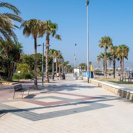 Apartamento Nuria Torre Del Mar Zewnętrze zdjęcie