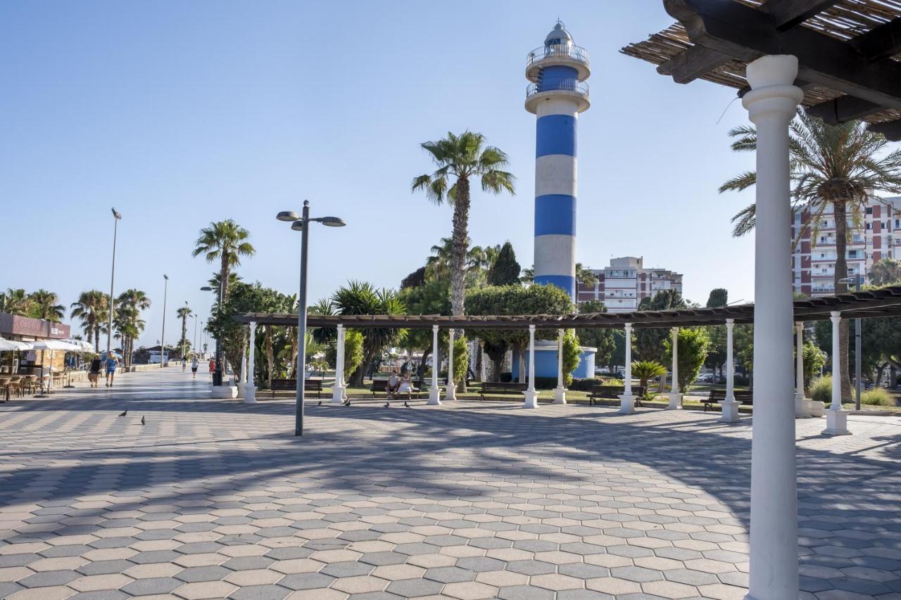 Apartamento Nuria Torre Del Mar Zewnętrze zdjęcie